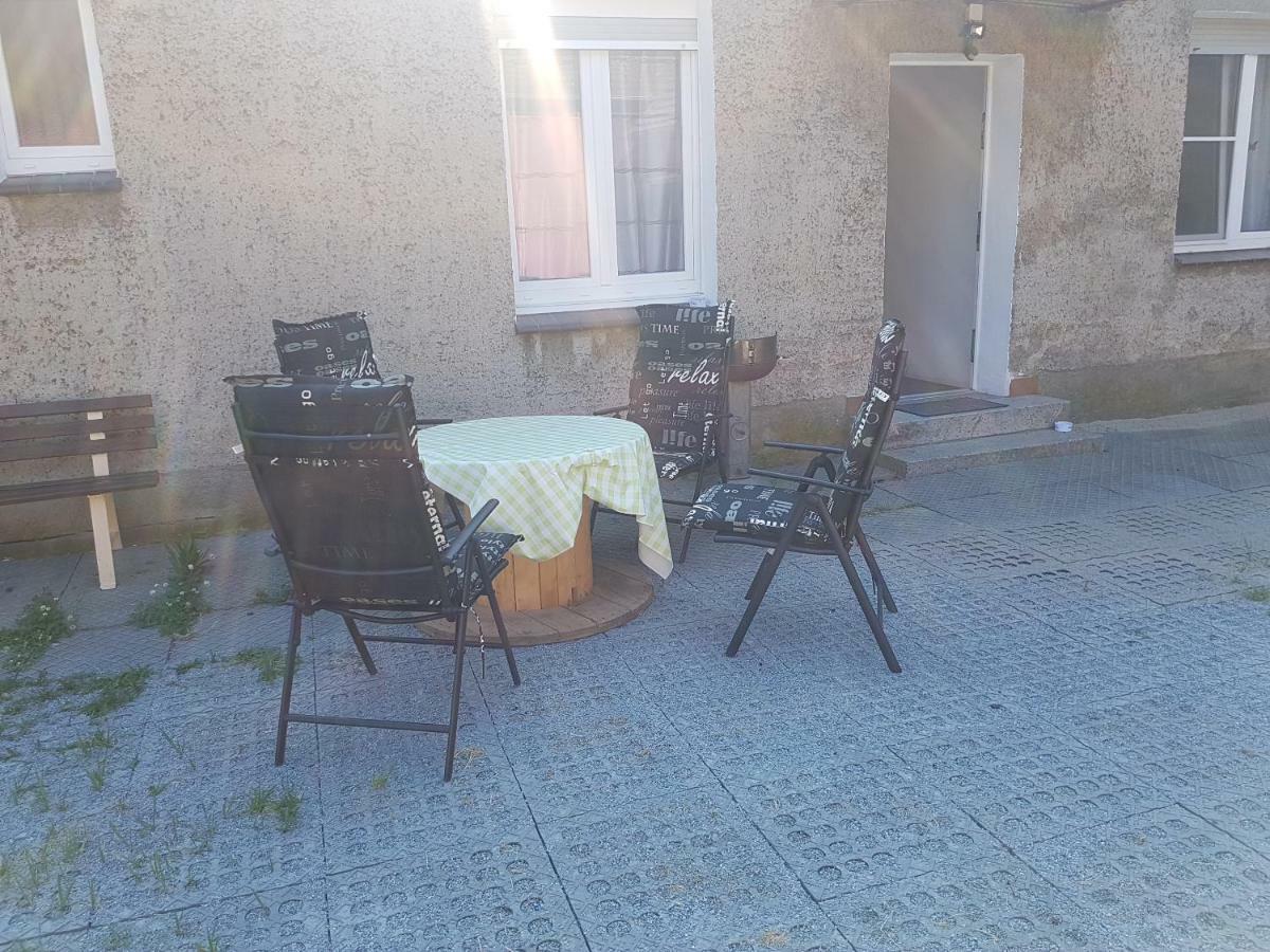 Ferienwohnung In Diehlo Eisenhüttenstadt Exteriér fotografie